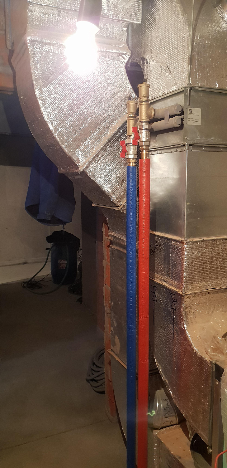 Монтаж инженерных коммуникаций на объекте площадью 450 м.кв