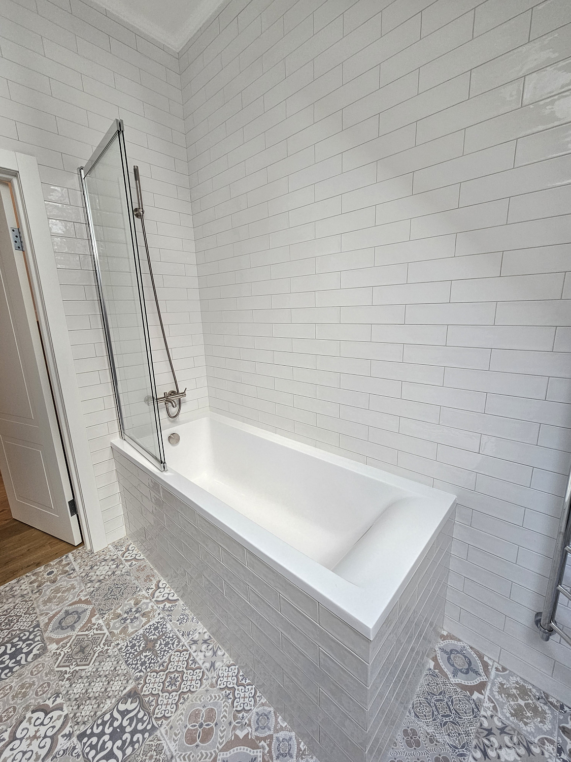 Монтаж чистовой сантехники в частном доме 