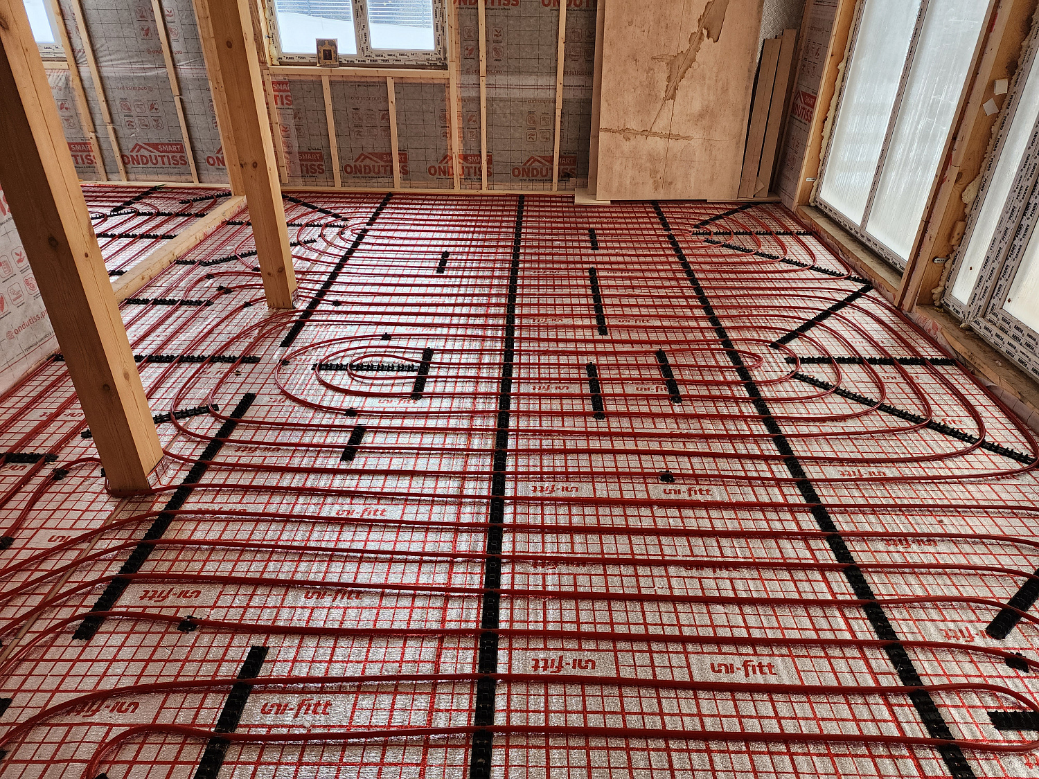 Монтаж тёплых полов, монтаж котельной в каркасном доме 120м2