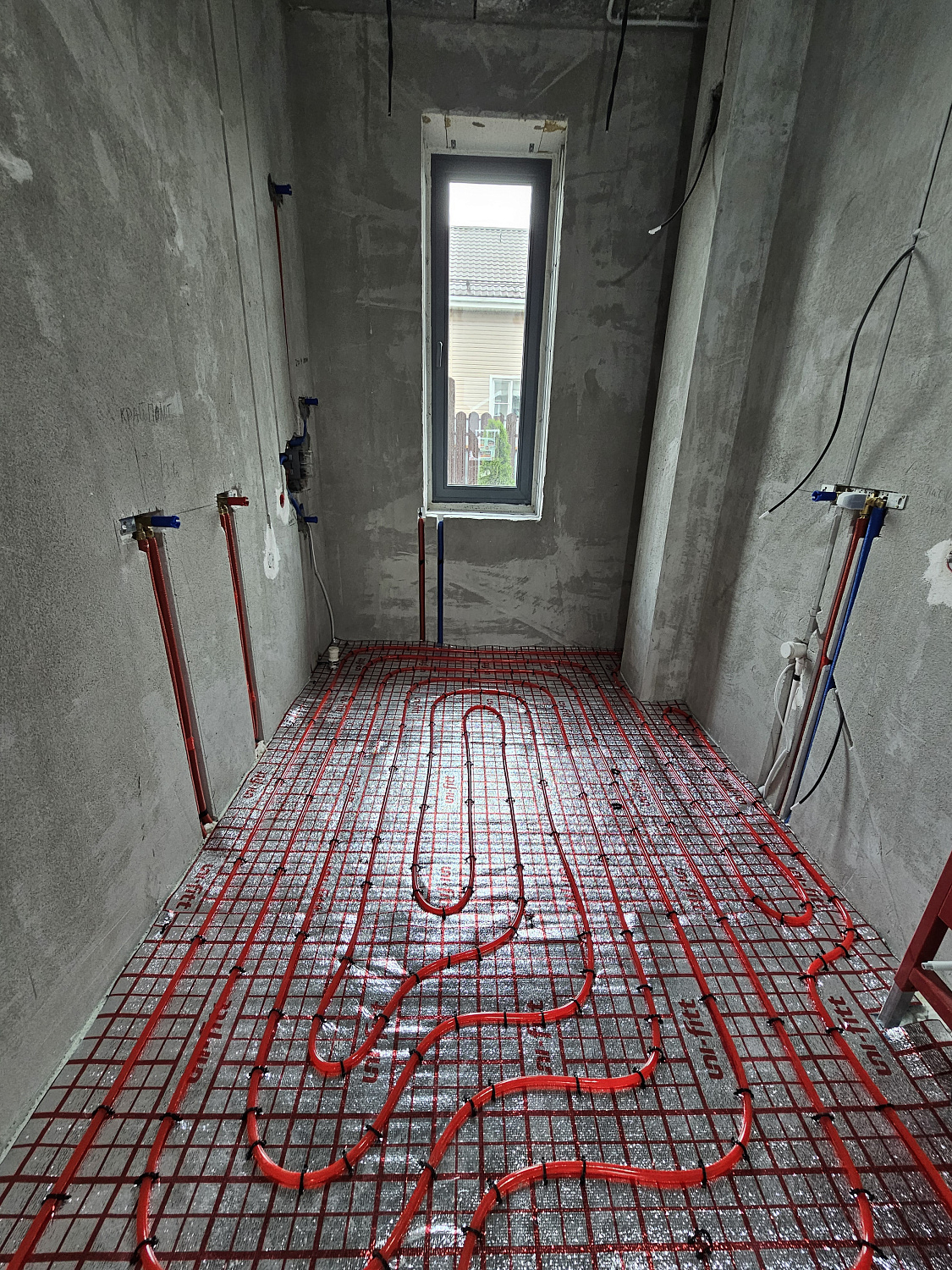 Монтаж радиаторного отопления, теплые полы, монтаж котельной, водоснабжения и водоотведения в загородном доме 140 м2 КП Купавушка