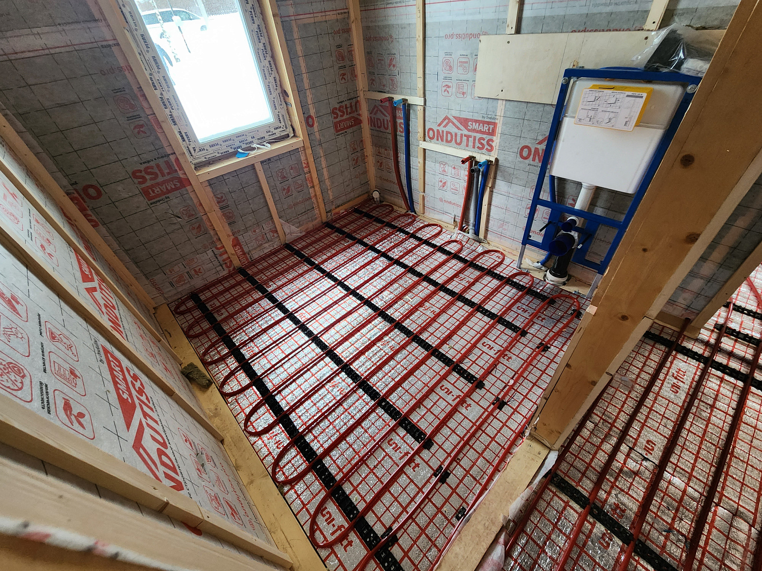 Монтаж тёплых полов, монтаж котельной в каркасном доме 120м2