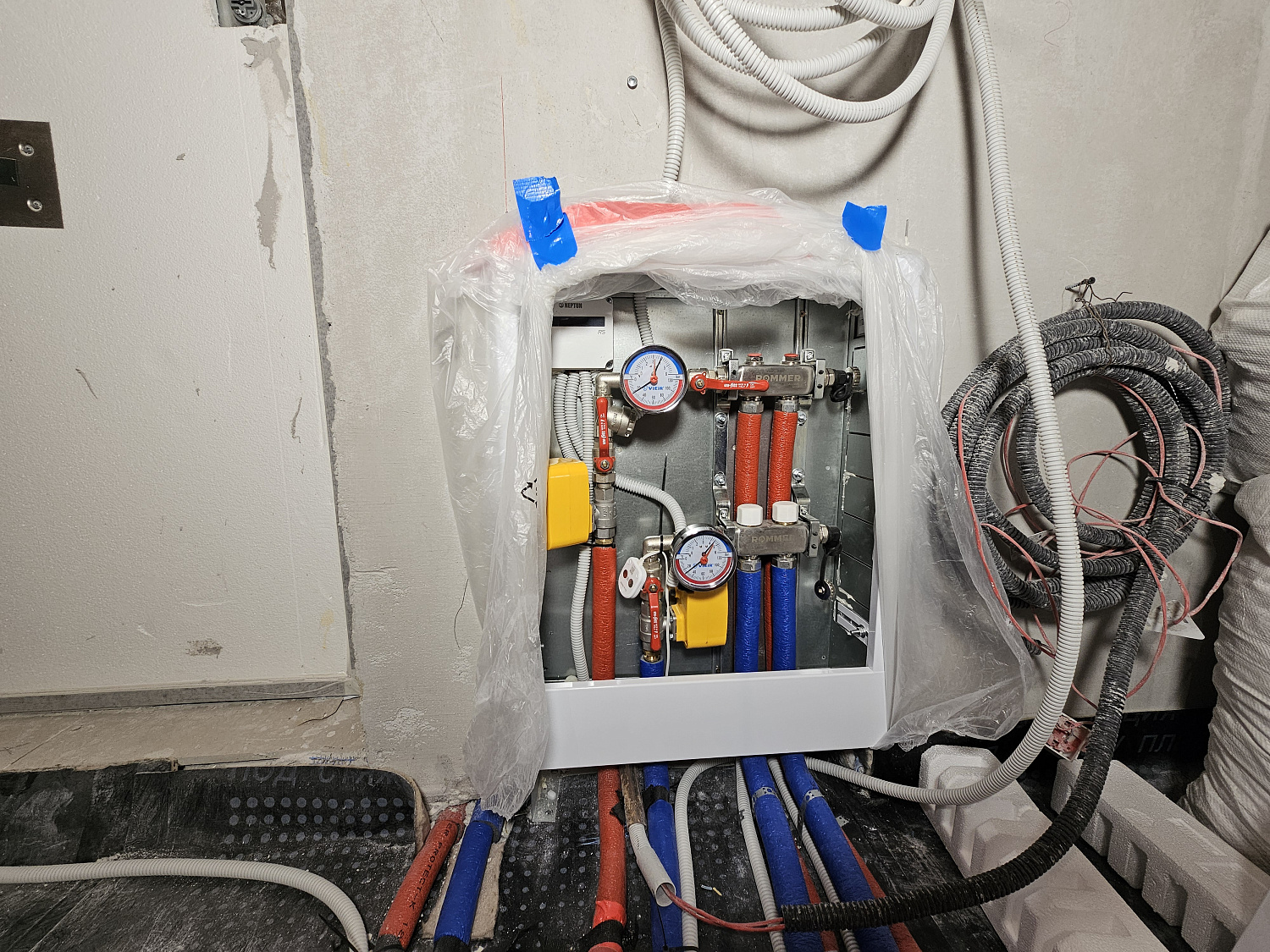 Монтаж водоснабжения, водоотведения и радиаторного отопления в однокомнатной квартире