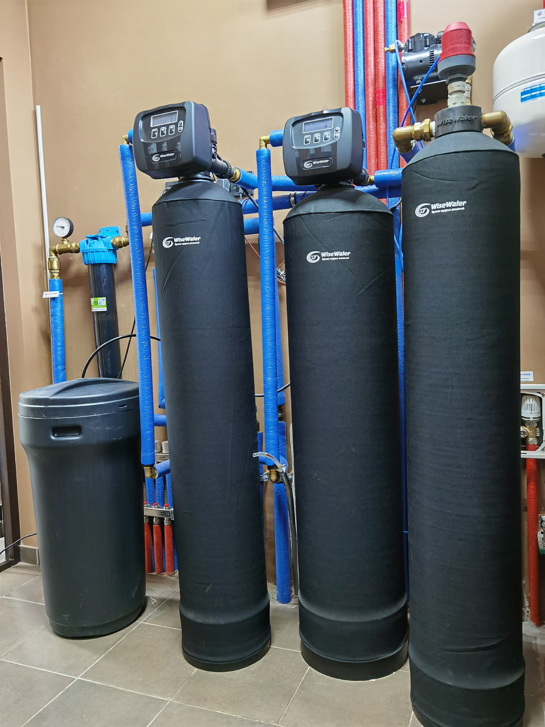 Монтаж котельной и системы фильтрации воды в загородном доме 300м2