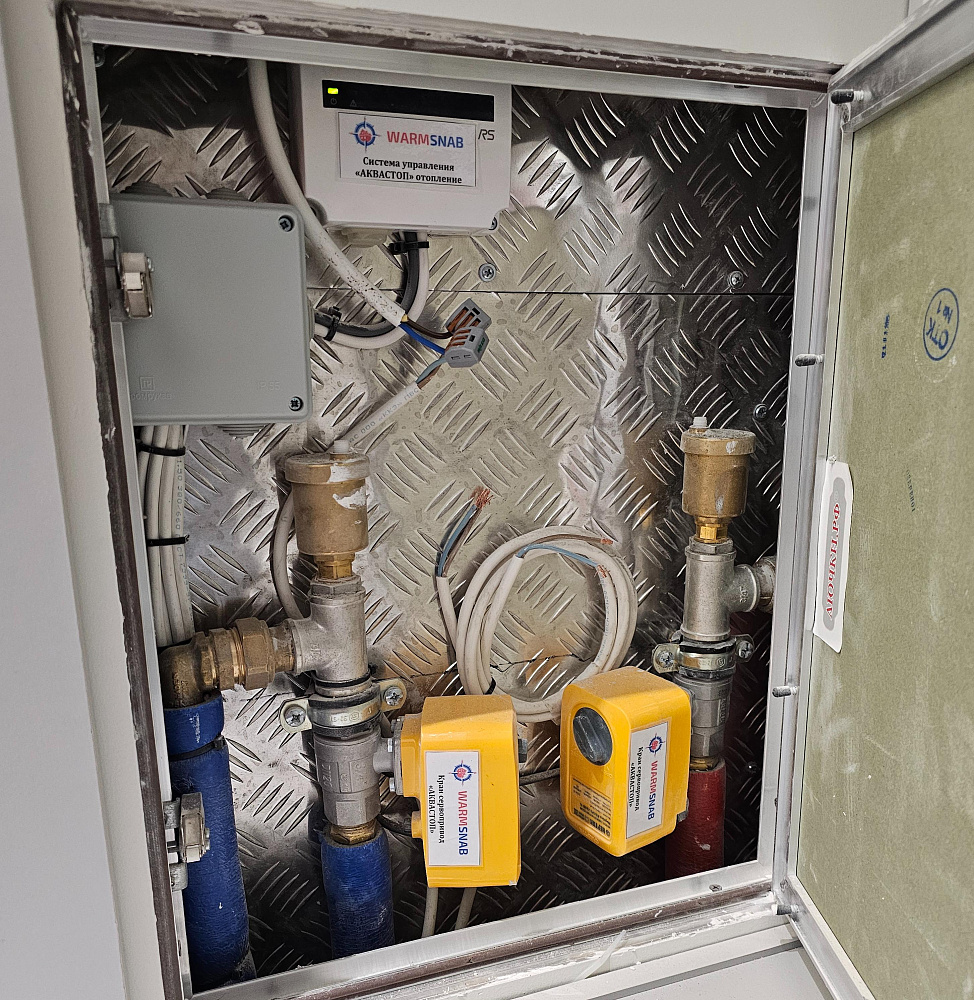 Монтаж радиаторного отопления, водоснабжения и водоотведения, монтаж чистовой сантехники в квартире