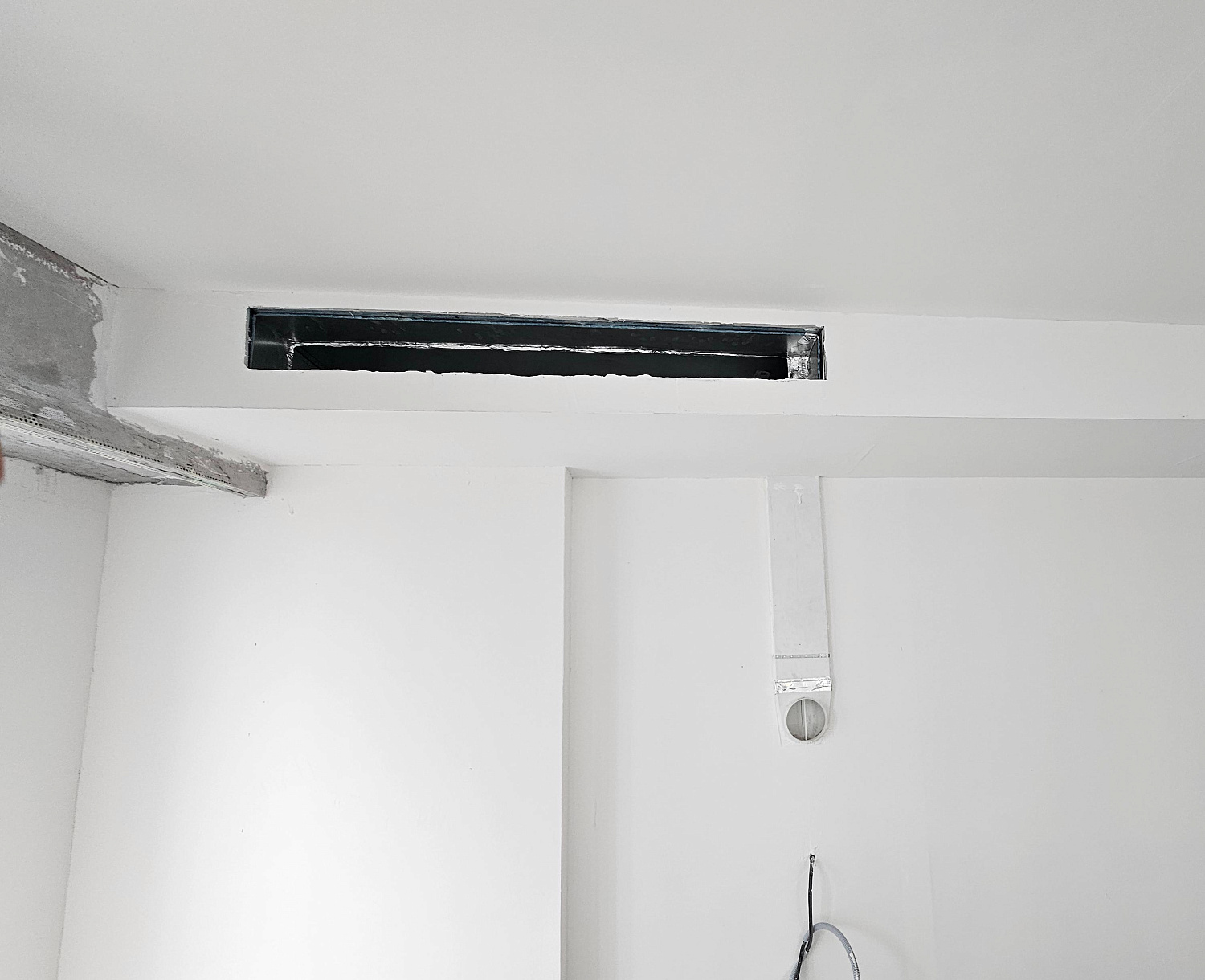 Монтаж фанкойлов в квартире ЖК Sky House