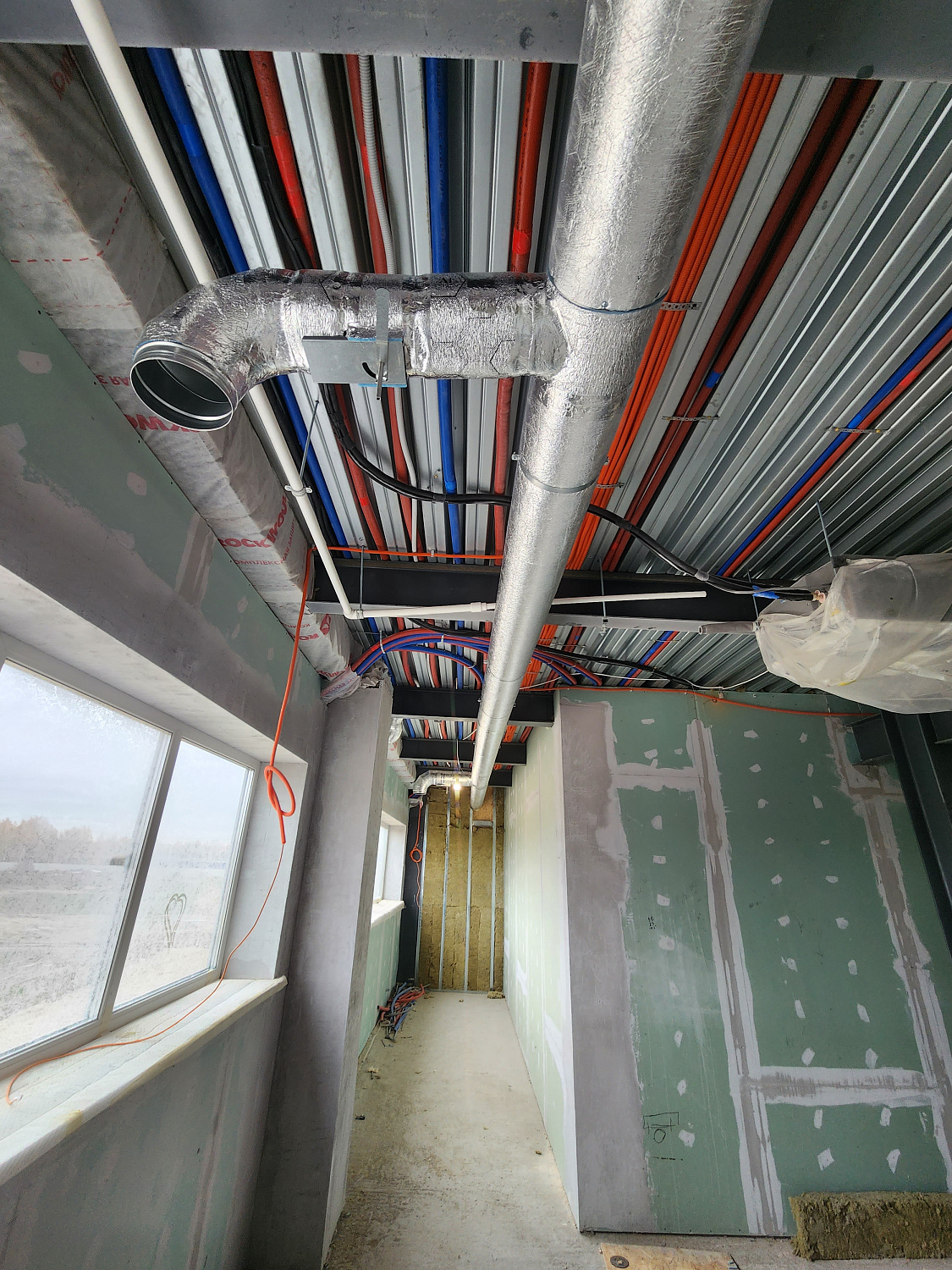 Монтаж систем вентиляции на производственном объекте