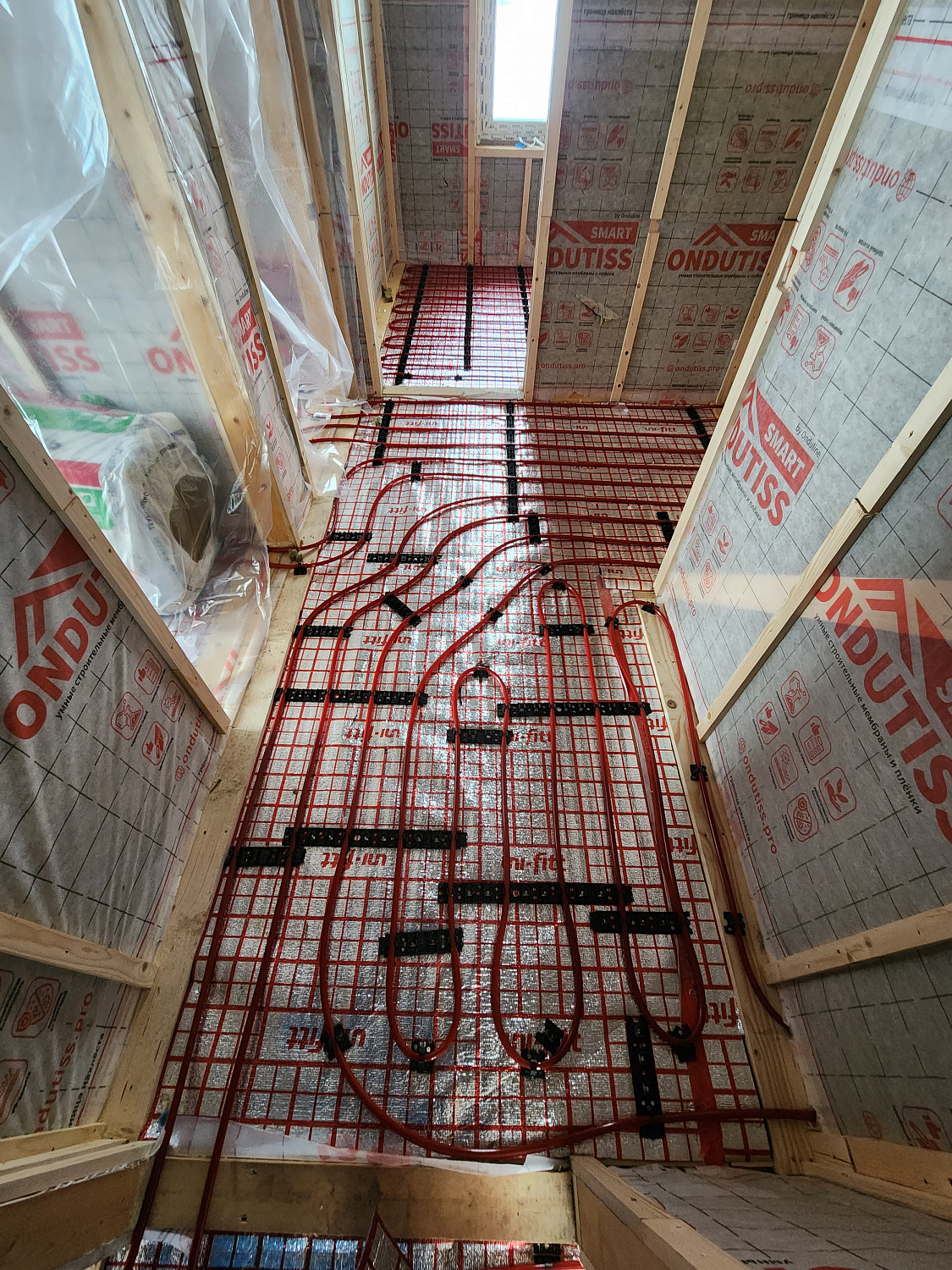 Монтаж тёплых полов, монтаж котельной в каркасном доме 120м2