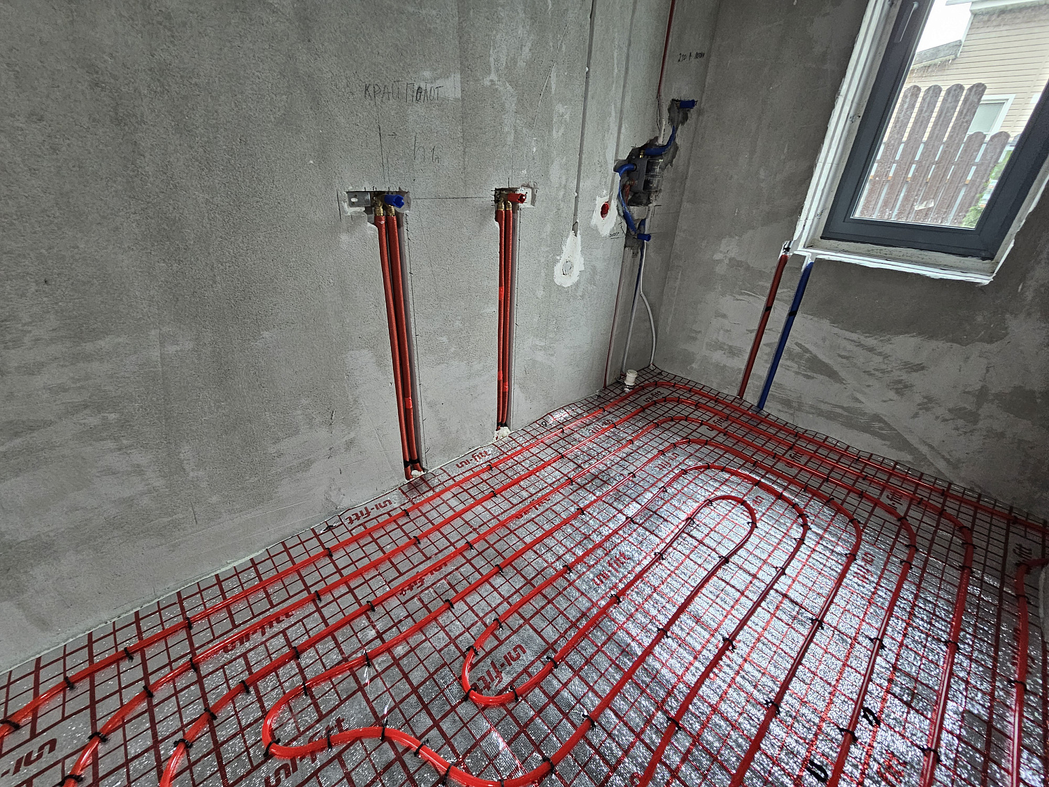 Монтаж радиаторного отопления, теплые полы, монтаж котельной, водоснабжения и водоотведения в загородном доме 140 м2 КП Купавушка