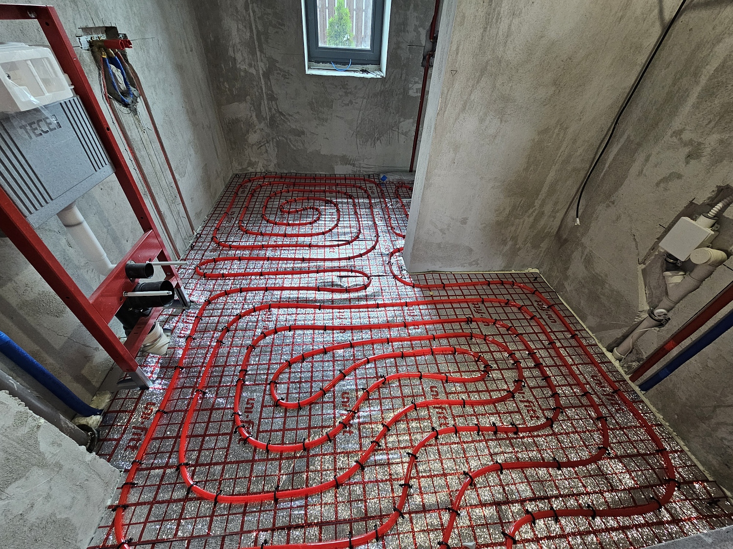 Монтаж радиаторного отопления, теплые полы, монтаж котельной, водоснабжения и водоотведения в загородном доме 140 м2 КП Купавушка