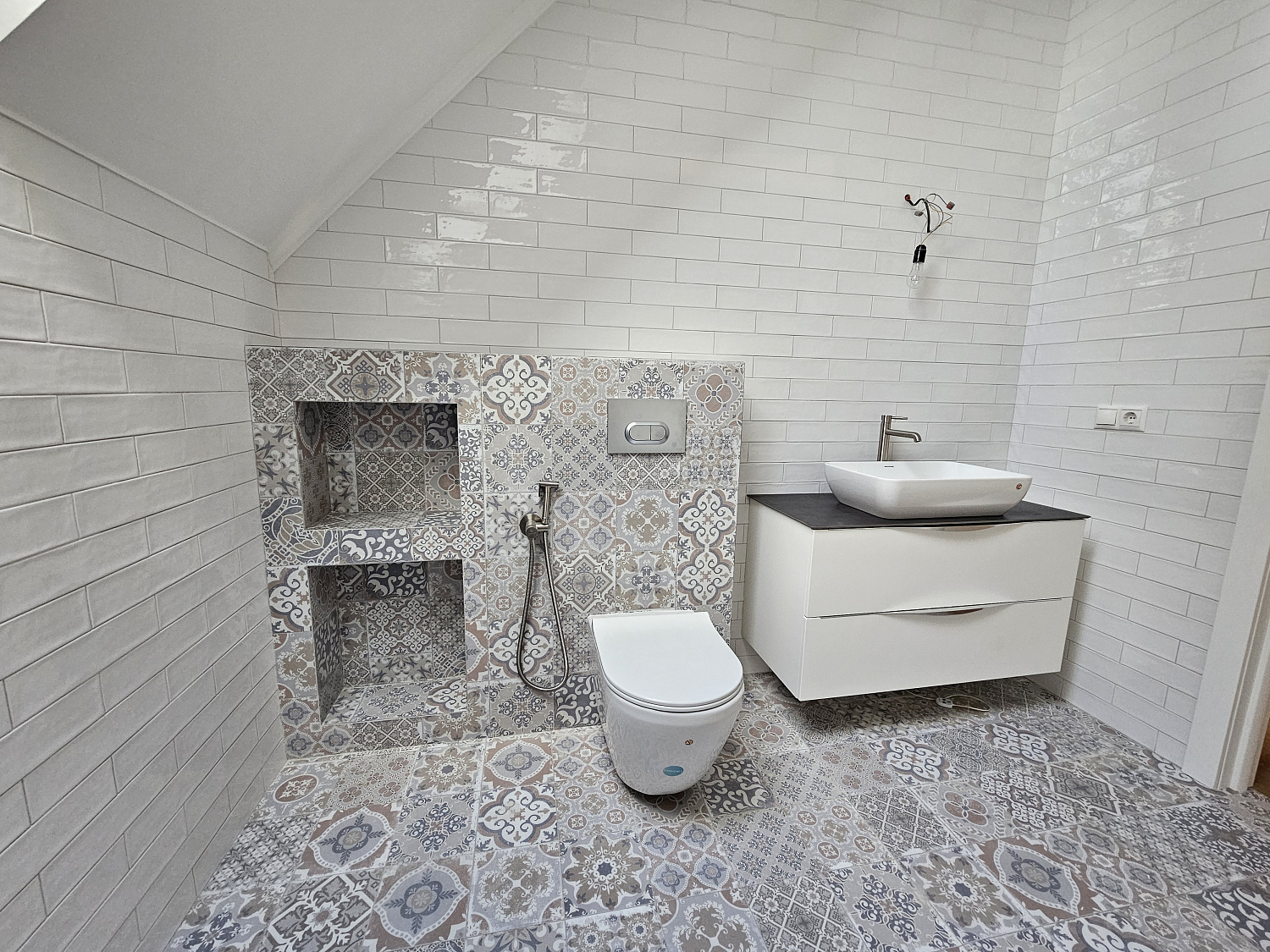 Монтаж чистовой сантехники в частном доме 