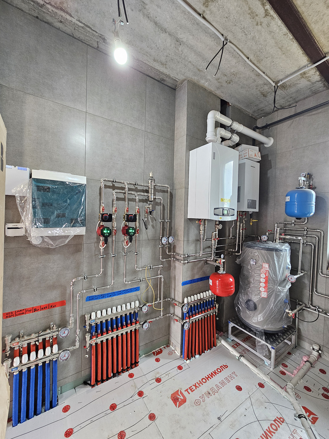 Монтаж радиаторного отопления, теплые полы, монтаж котельной, водоснабжения и водоотведения в загородном доме 140 м2 КП Купавушка