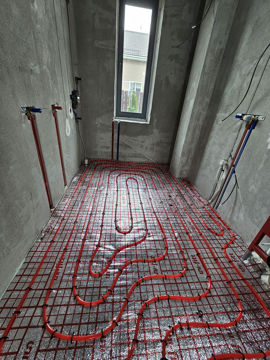 Монтаж радиаторного отопления, теплые полы, монтаж котельной, водоснабжения и водоотведения в загородном доме 140 м2 КП Купавушка