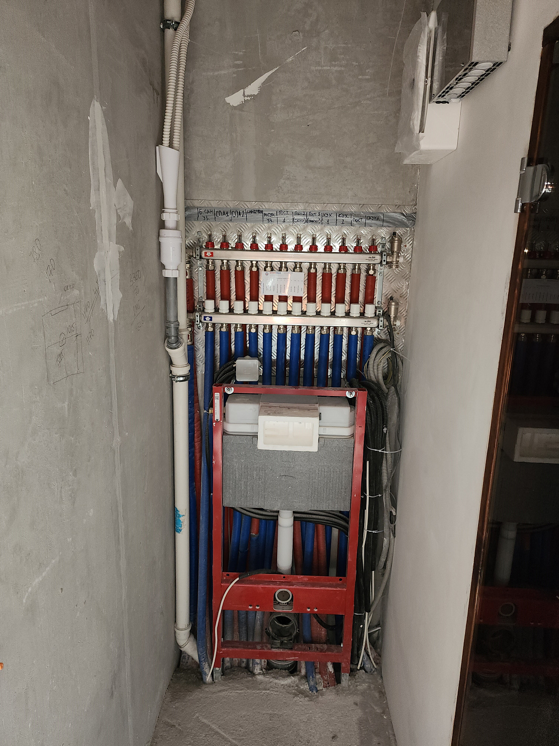 Монтаж котельной и вентиляции в КП Отрада