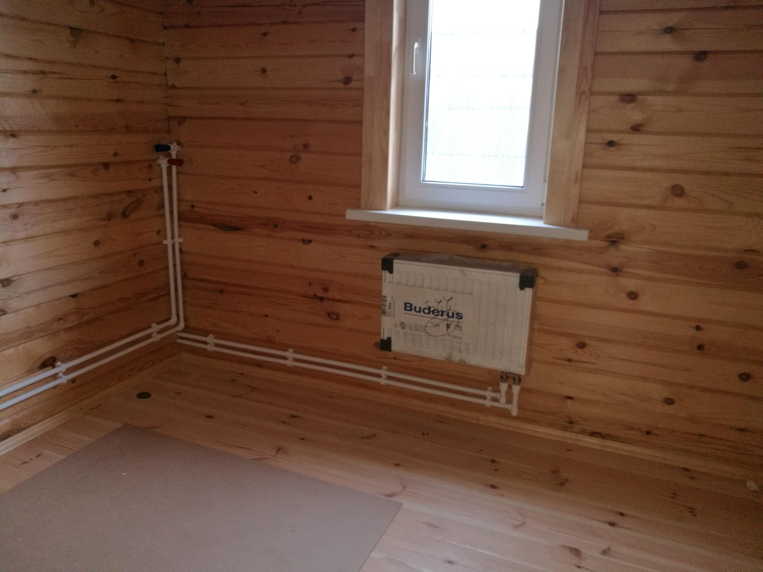 Монтаж радиаторного отопления и водоснабжения. 