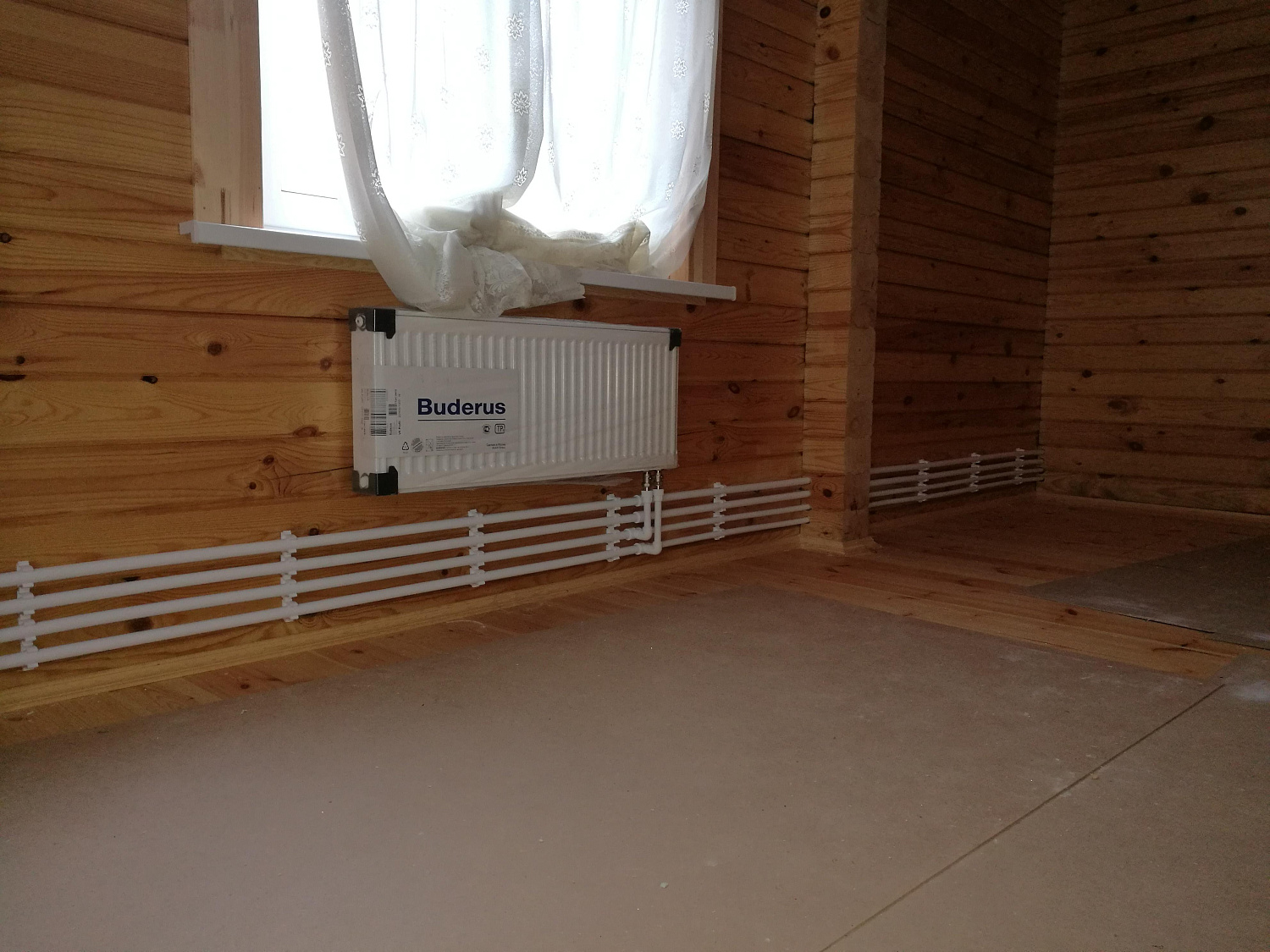 Монтаж радиаторного отопления и водоснабжения. 