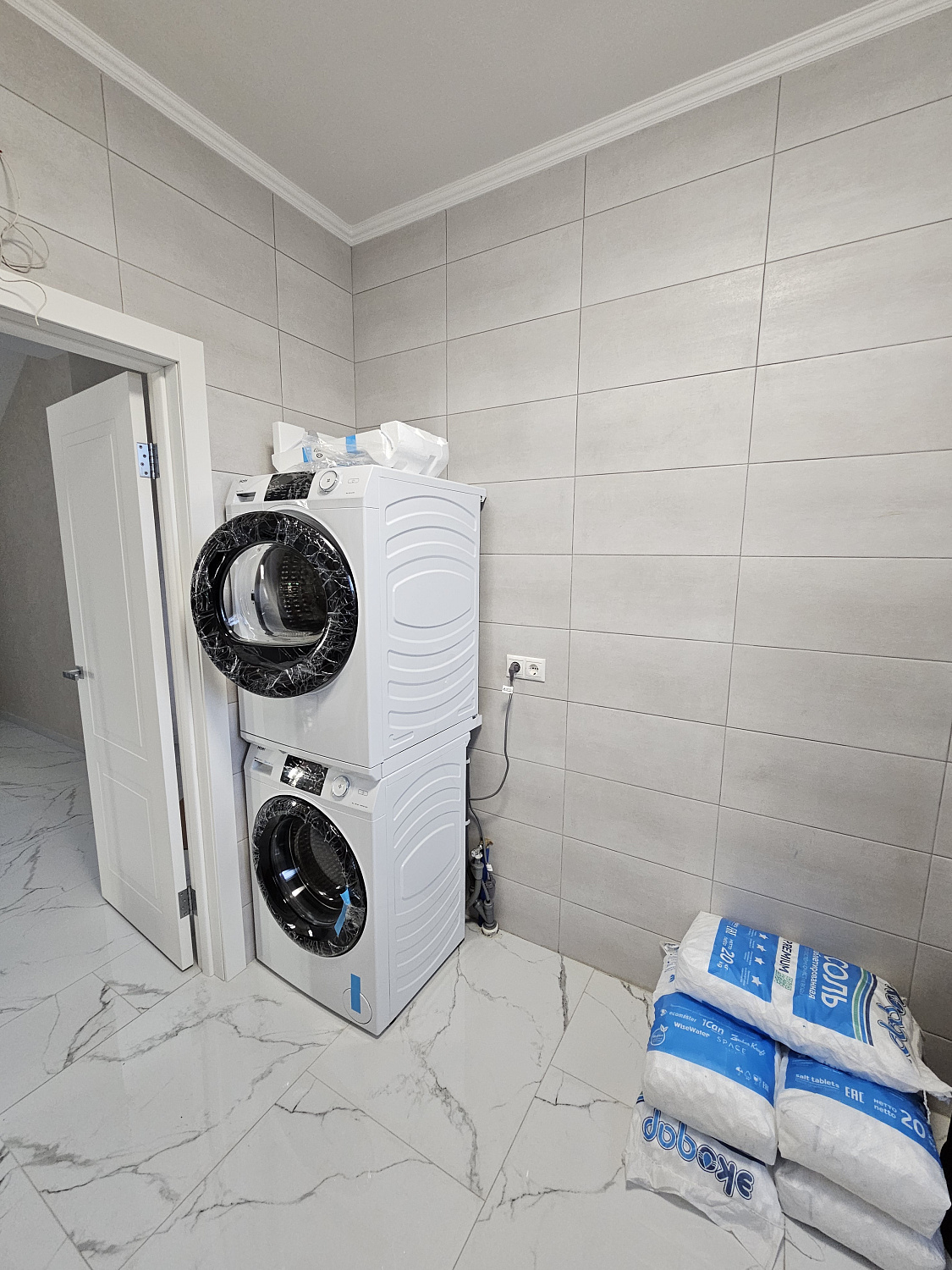 Монтаж чистовой сантехники в частном доме 