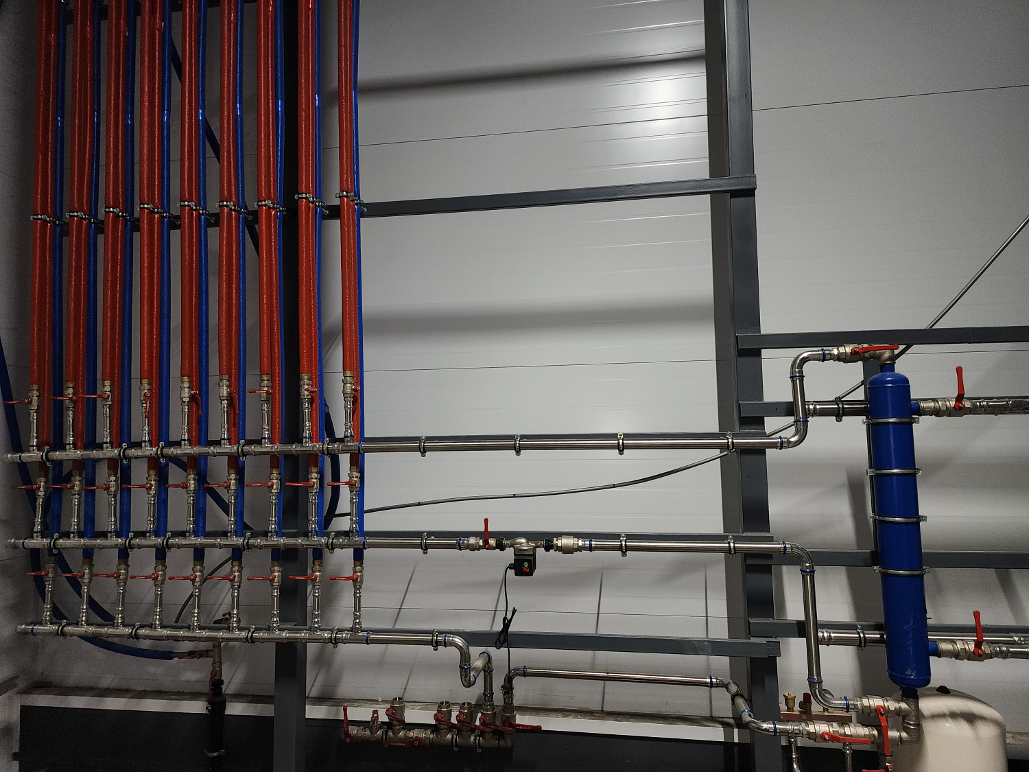 Монтаж котельной и радиаторного отопления на производственном объекте