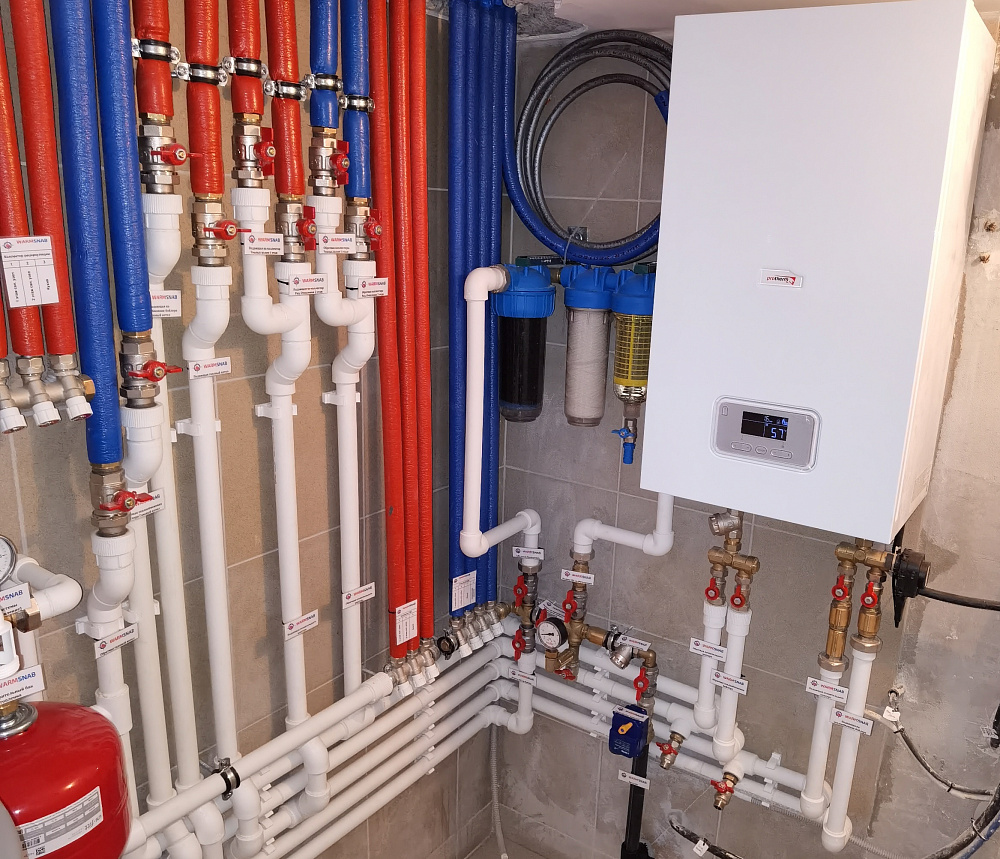 Монтаж котельной, радиаторного отопления и водоснабжения в частном доме 130м2