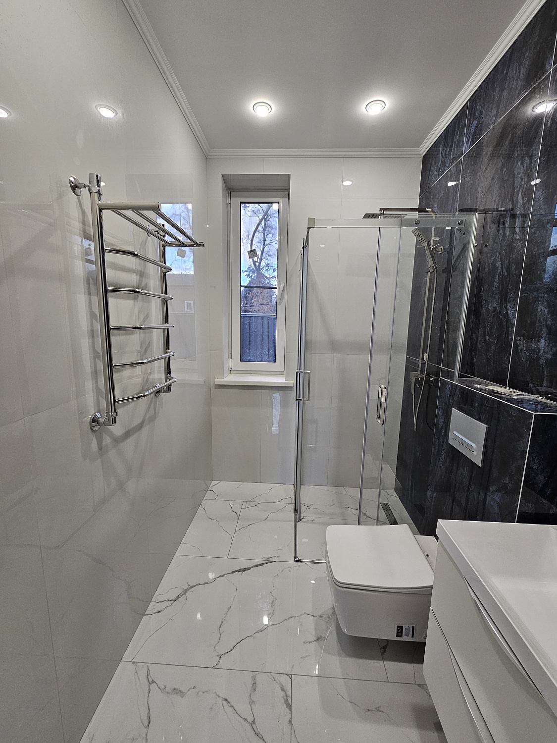 Монтаж чистовой сантехники в частном доме 