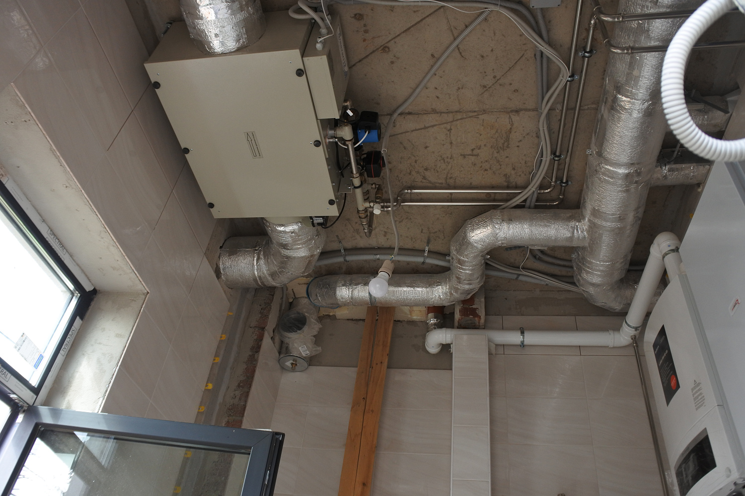 Монтаж котельной и вентиляции в загородном доме 250м2 СНТ Мичуренец