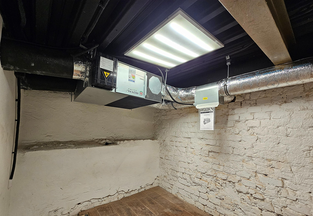 Монтаж систем вентиляции, вентиляционных установок в нежилом помещении (переговорная и спортзал)