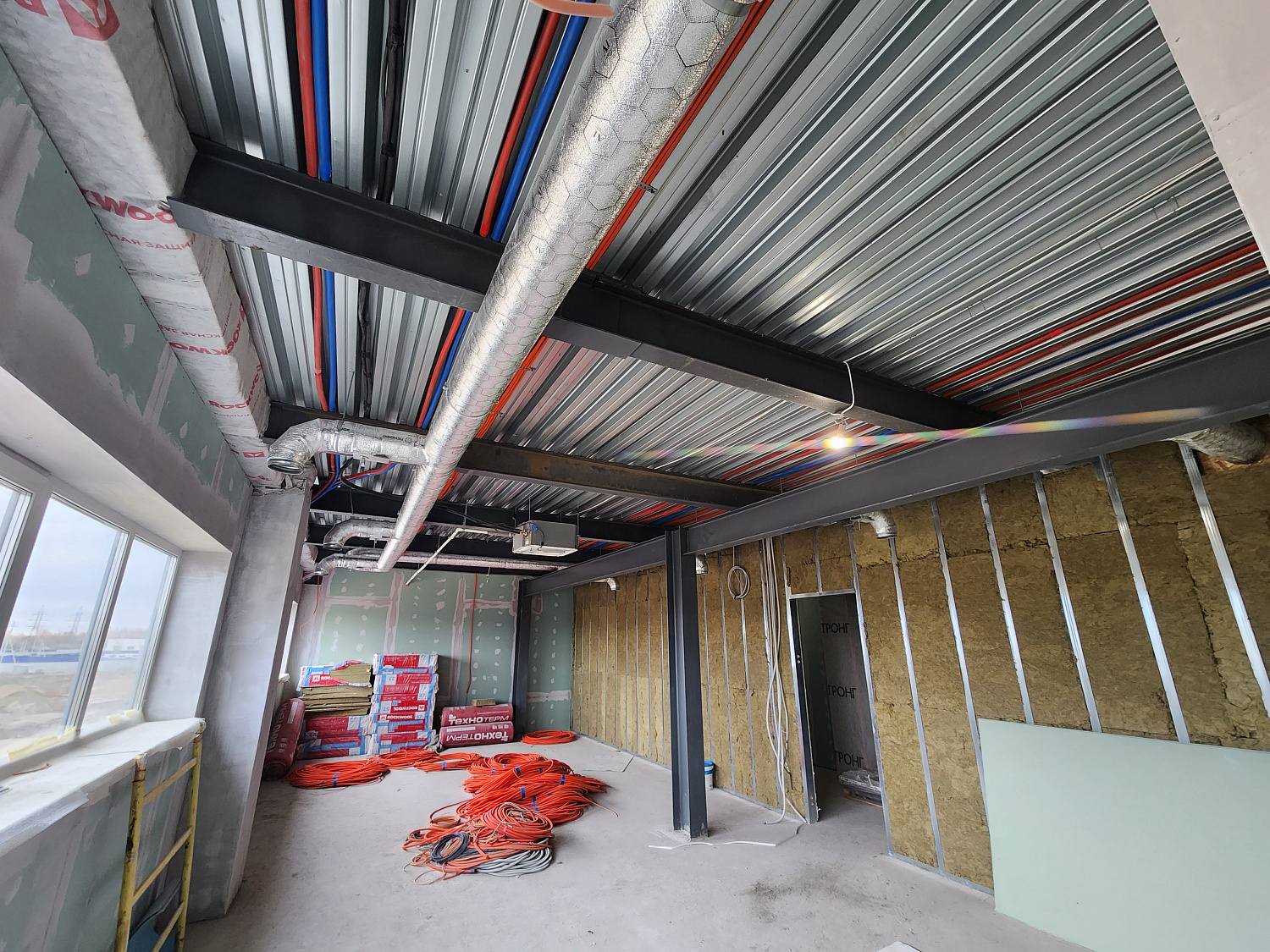 Монтаж систем вентиляции на производственном объекте