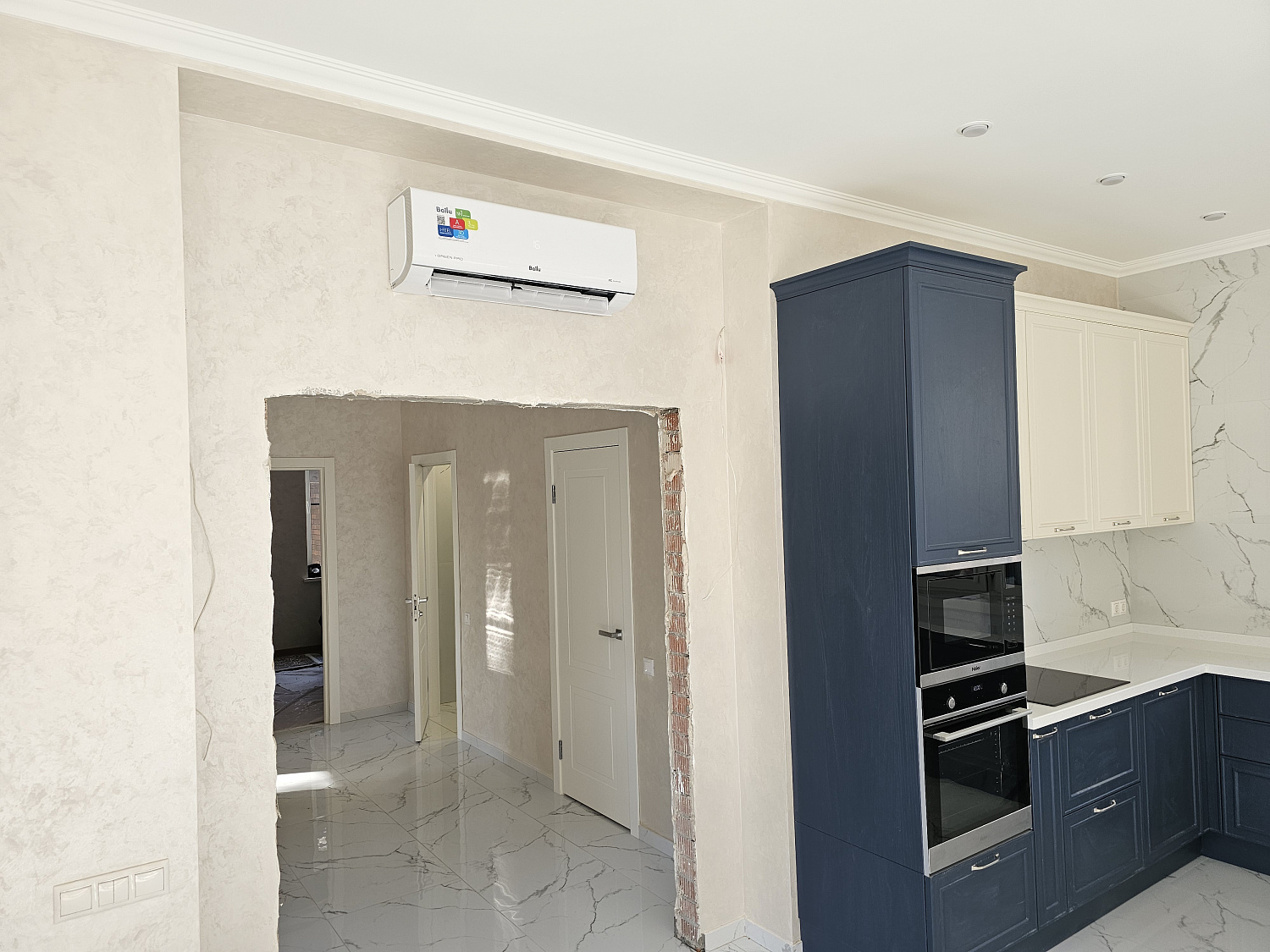 Монтаж системы кондиционирования в частном доме 160м2