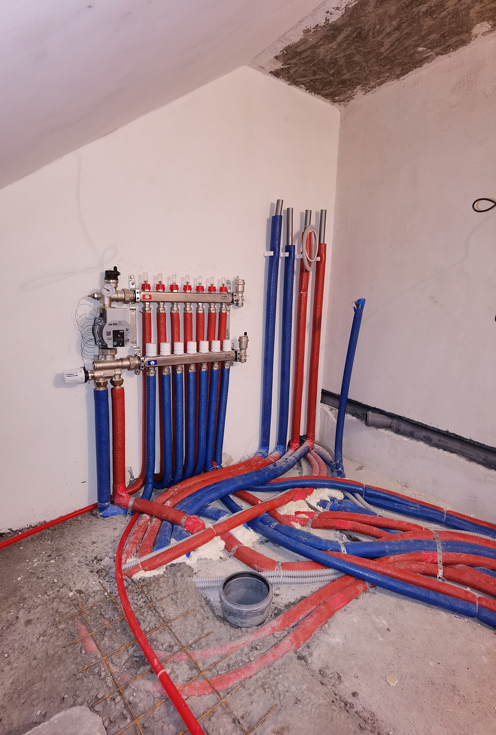 Монтаж котельной, радиаторного отопления и водоснабжения в частном доме 130м2