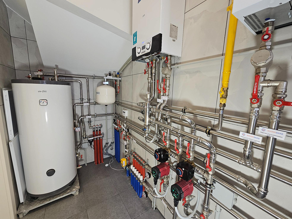 Монтаж котельной, теплых полов в таунхаусе 100м2 в КП Британика