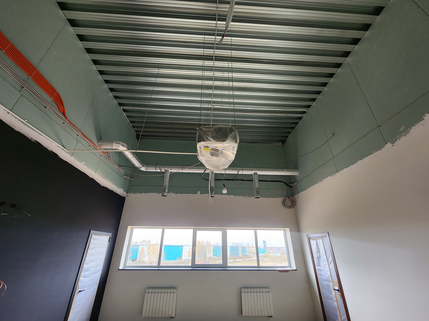 Монтаж систем вентиляции на производственном объекте