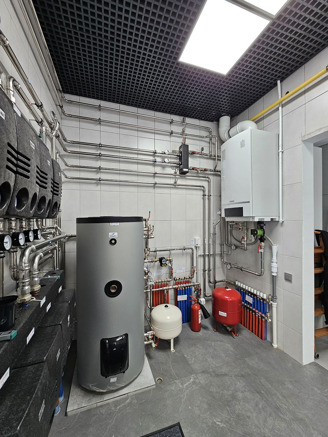 Монтаж котельной и радиаторное отопление в частном доме 350 м2 г. Жуковский