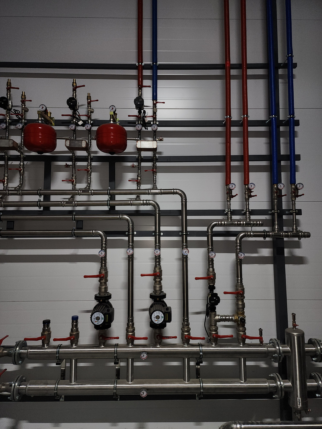 Монтаж котельной и радиаторного отопления на производственном объекте