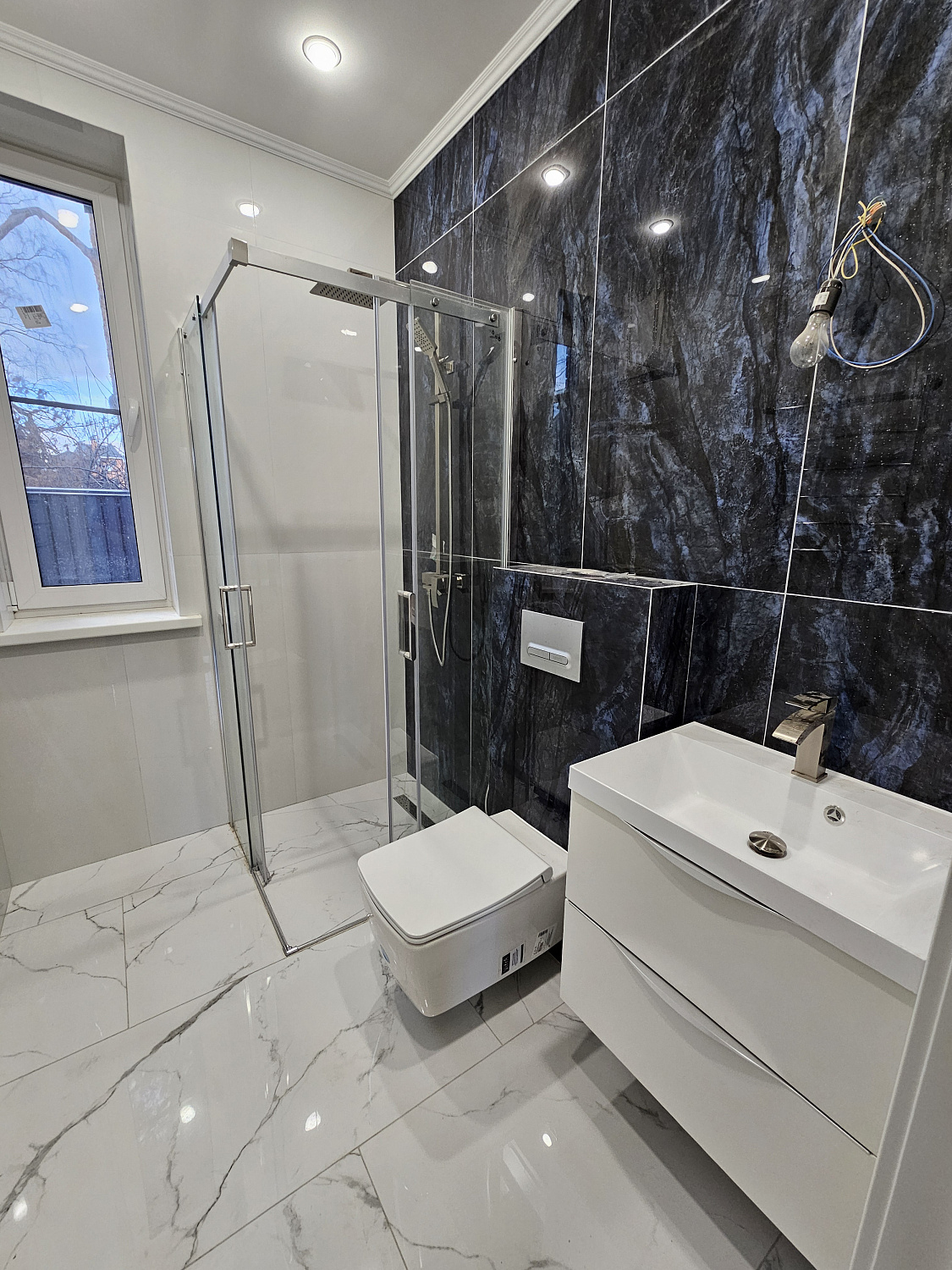 Монтаж чистовой сантехники в частном доме 