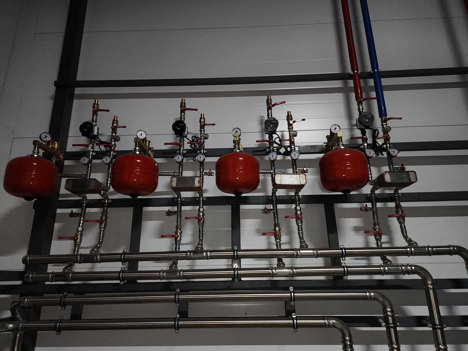 Монтаж котельной и радиаторного отопления на производственном объекте