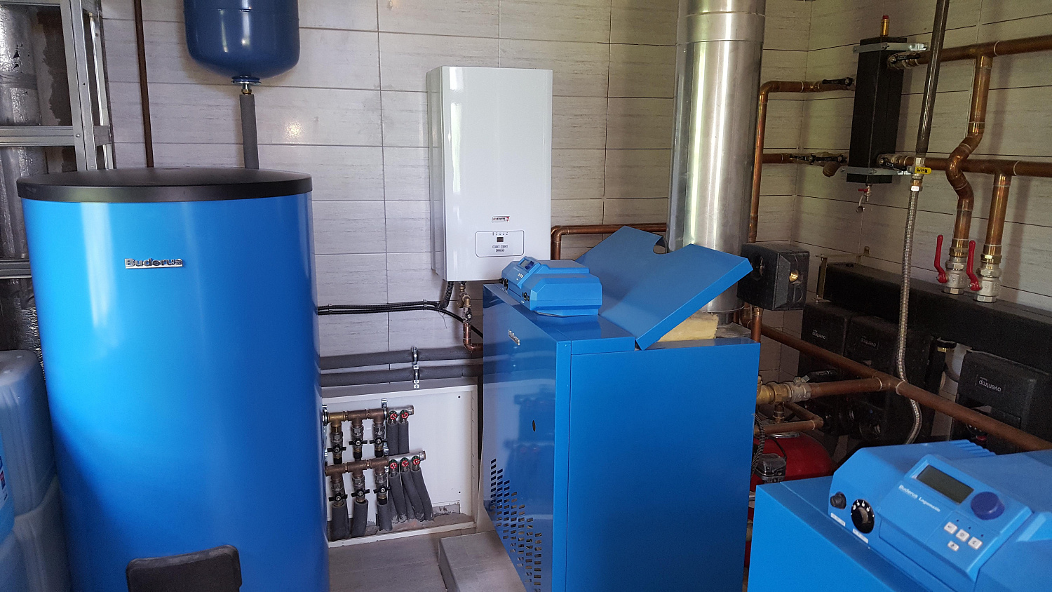 Монтаж котельной КП Зимний сад. Дом 600 м.кв. + 200 м.кв. гараж