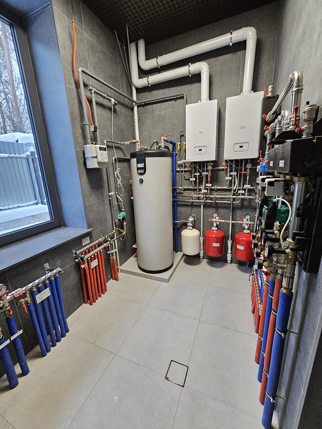 Комбинированная система отопления, тёплые полы и радиаторное отопление, водоотведение в частном доме 300 м2 Балашиха