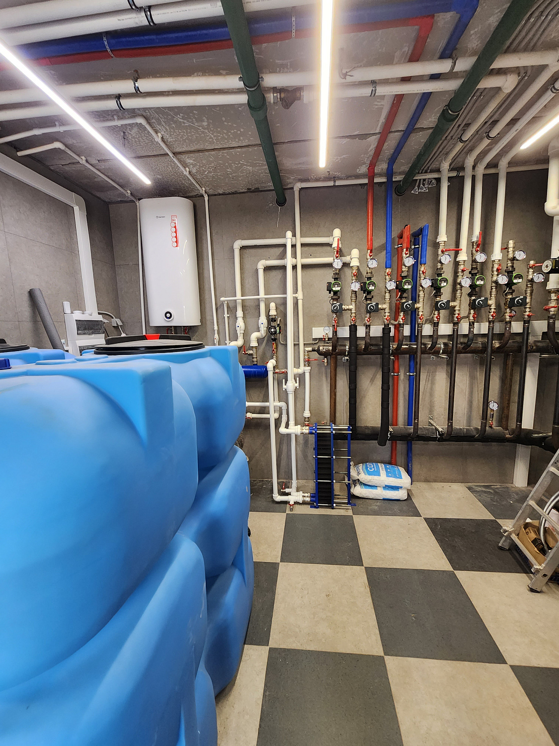 Монтаж котельной, радиаторного отопления, тепловентиляторов и систем фильтрации воды на промышленном объекте