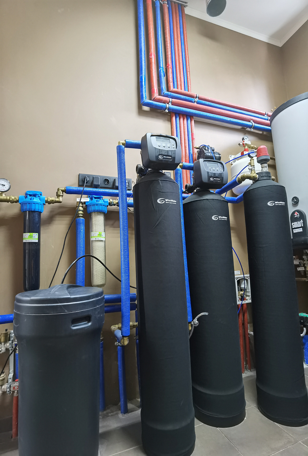 Монтаж котельной и системы фильтрации воды в загородном доме 300м2