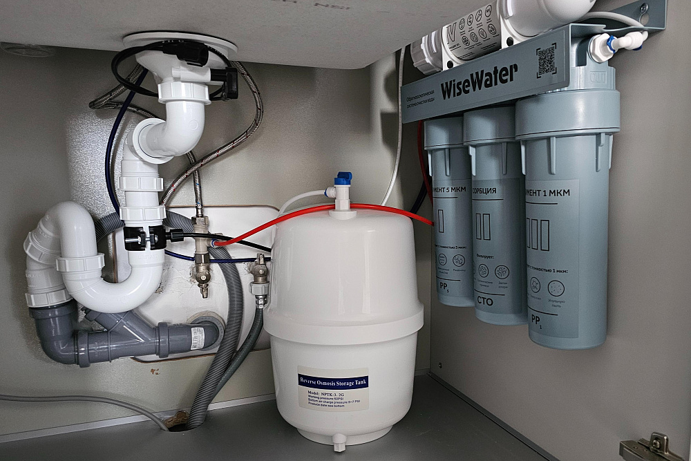 Монтаж чистовой сантехники в частном доме 