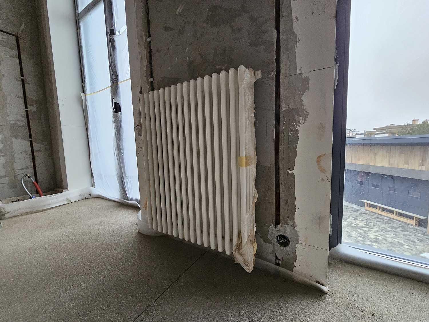 Монтаж теплого пола и радиаторного отопления в частном доме в КП Ренесанс