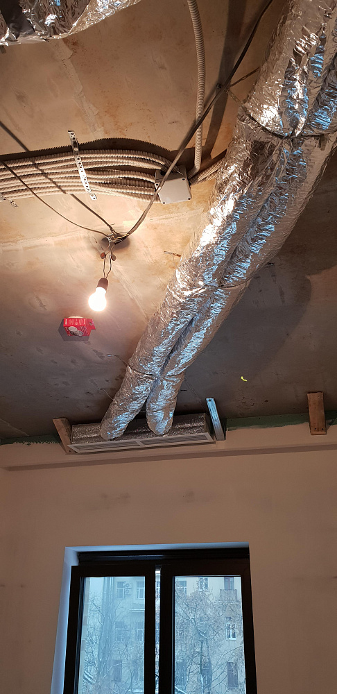 Монтаж системы кондиционирования. г. Москва, ул. Шлюзовая наб.